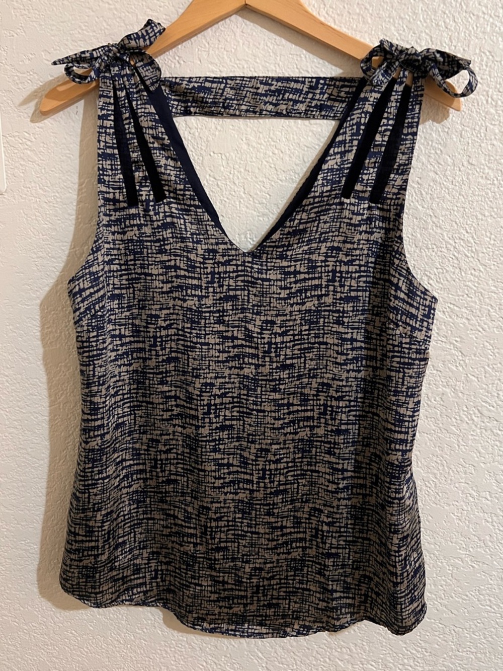Love21 Navy and Gold V-Neck Sleeveless - bow tie shoulders